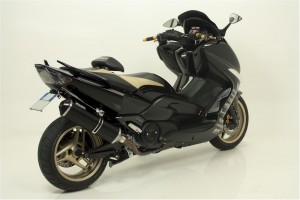 yamaha t-max  dark